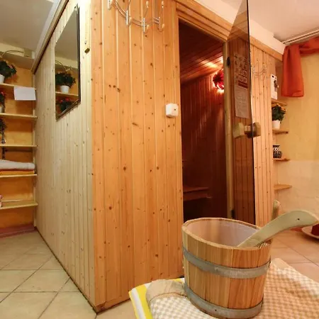 Mathilde Apartment